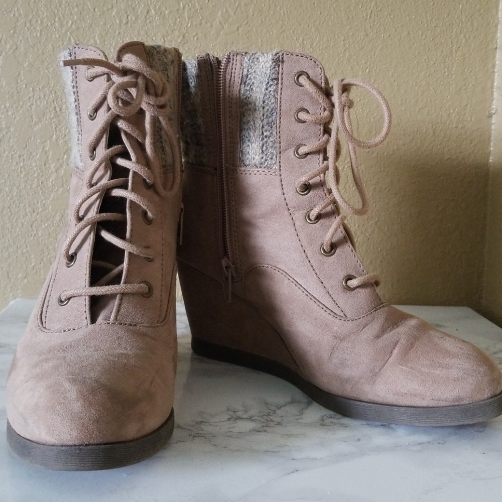 Dark tan ankle high boots